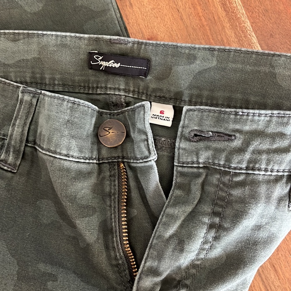 Pants - Picture 2 of 2